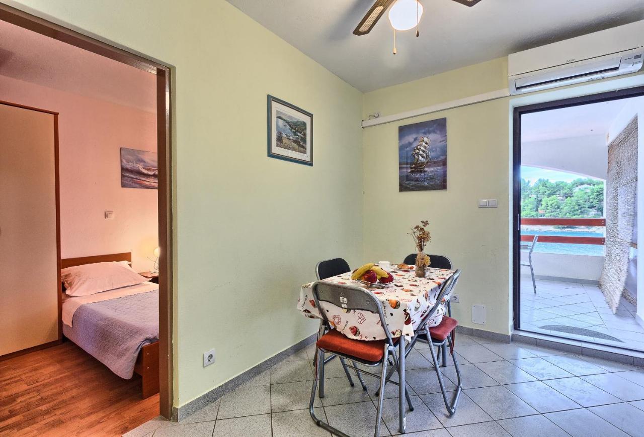 By The Sea Basina, Hvar - 5699 Apartment *